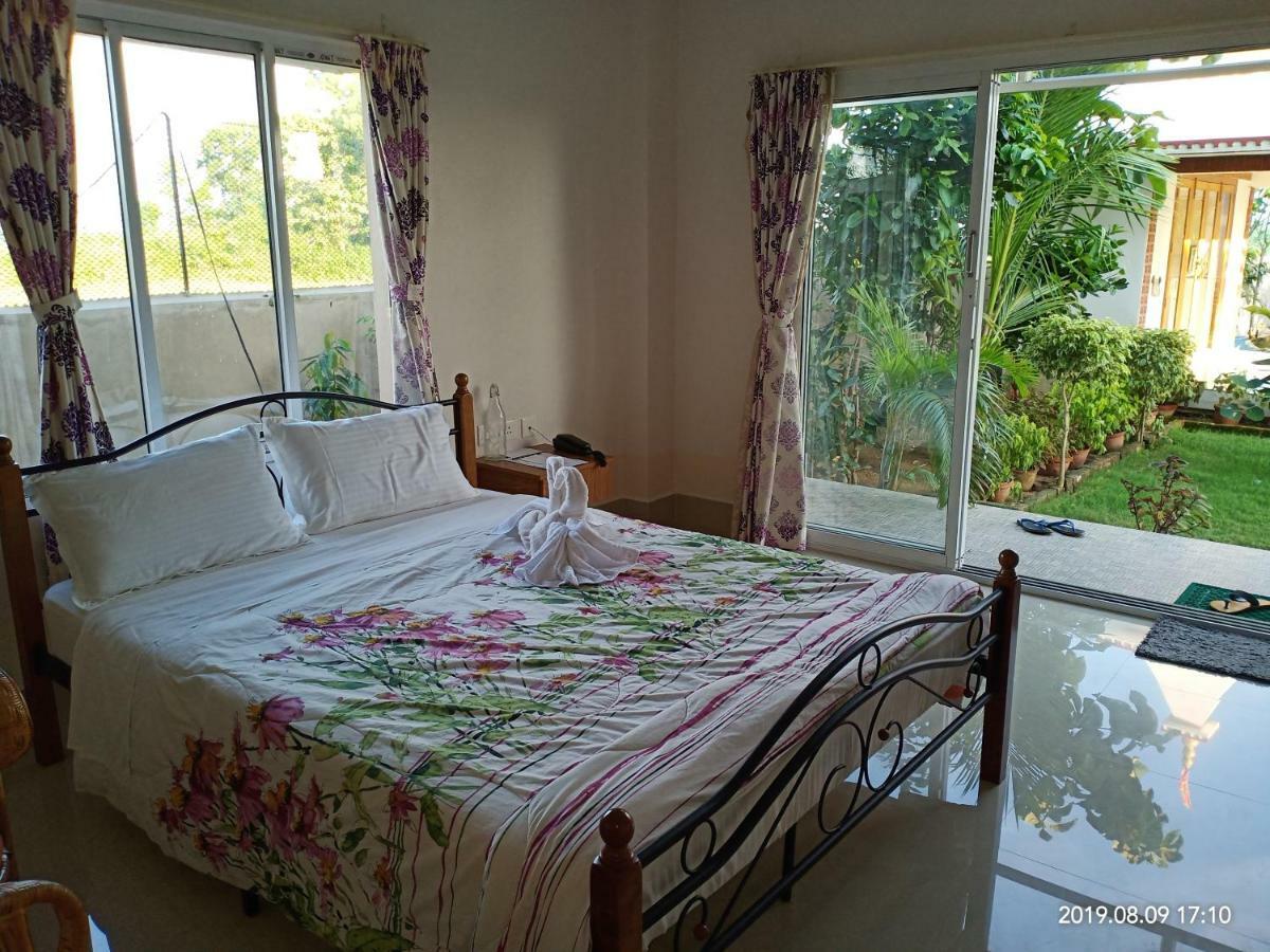 Upasana Eco Resort Bolpur Buitenkant foto